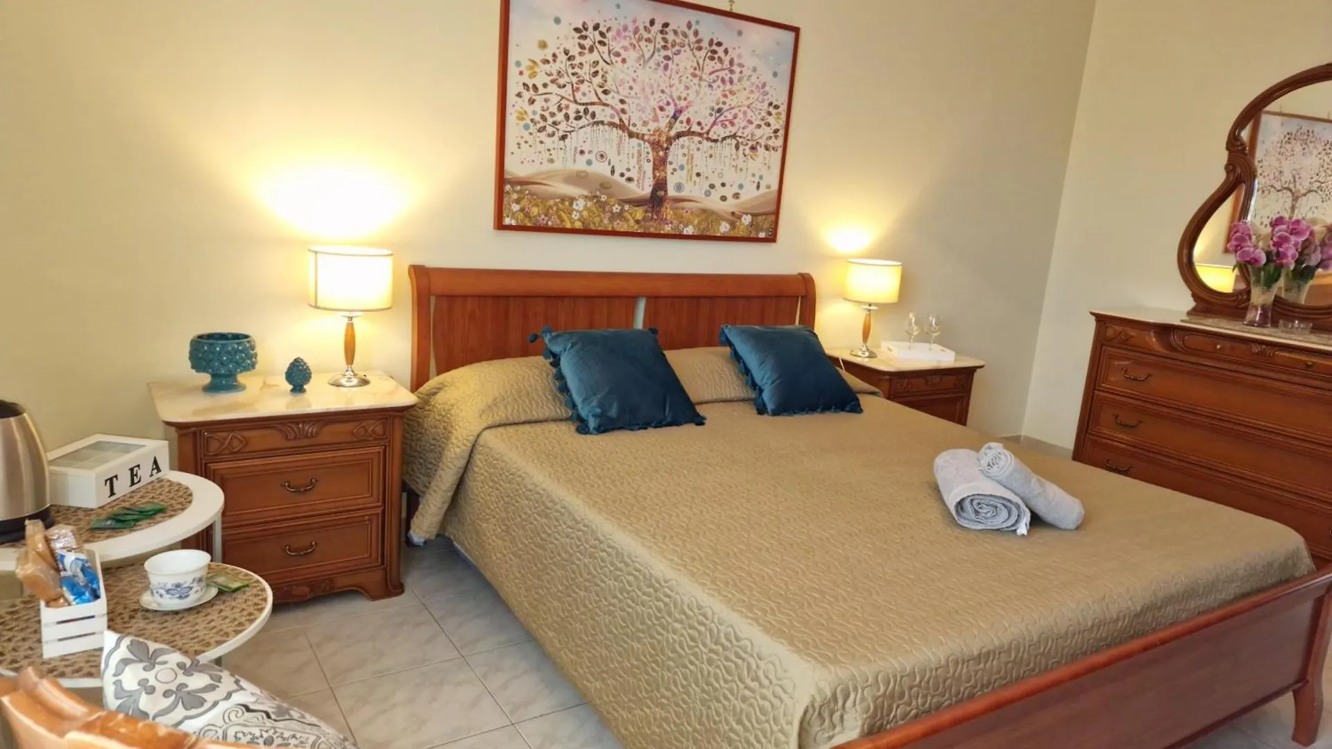 Apartmán Lorenzo Guest Suite With Free Private Parking-- Cantieri Culturali Palermo