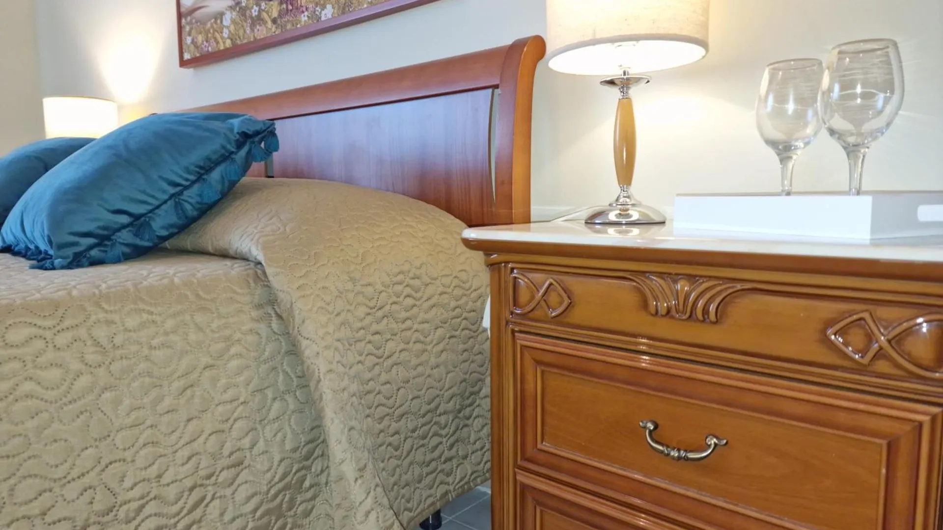 Apartmán Lorenzo Guest Suite With Free Private Parking-- Cantieri Culturali Palermo