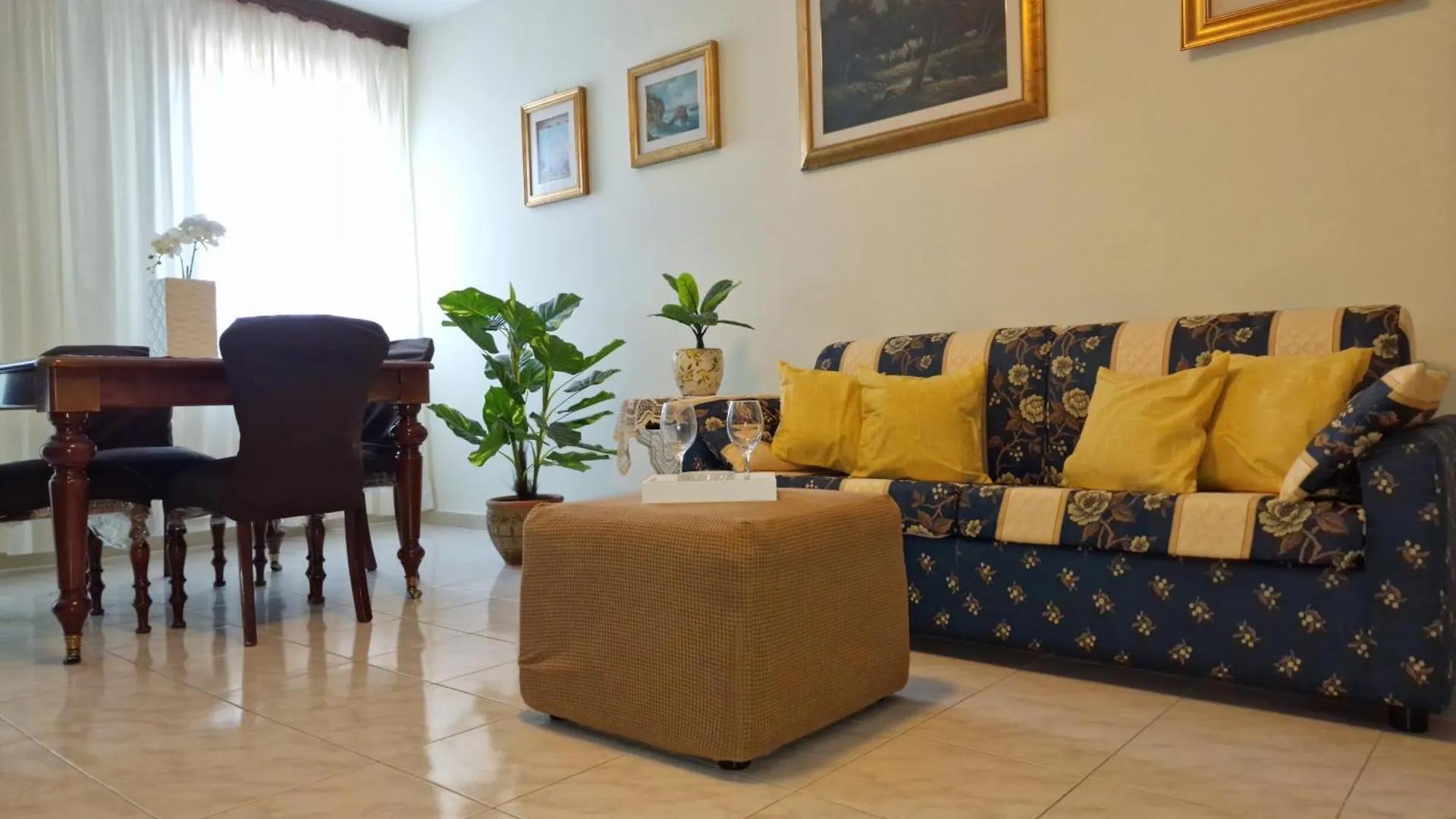 Lorenzo Guest Suite With Free Private Parking-- Cantieri Culturali Palermo Itálie
