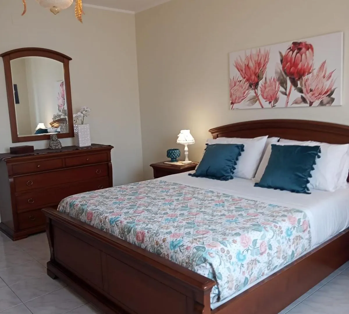 Lorenzo Guest Suite With Free Private Parking-- Cantieri Culturali Palermo Appartement