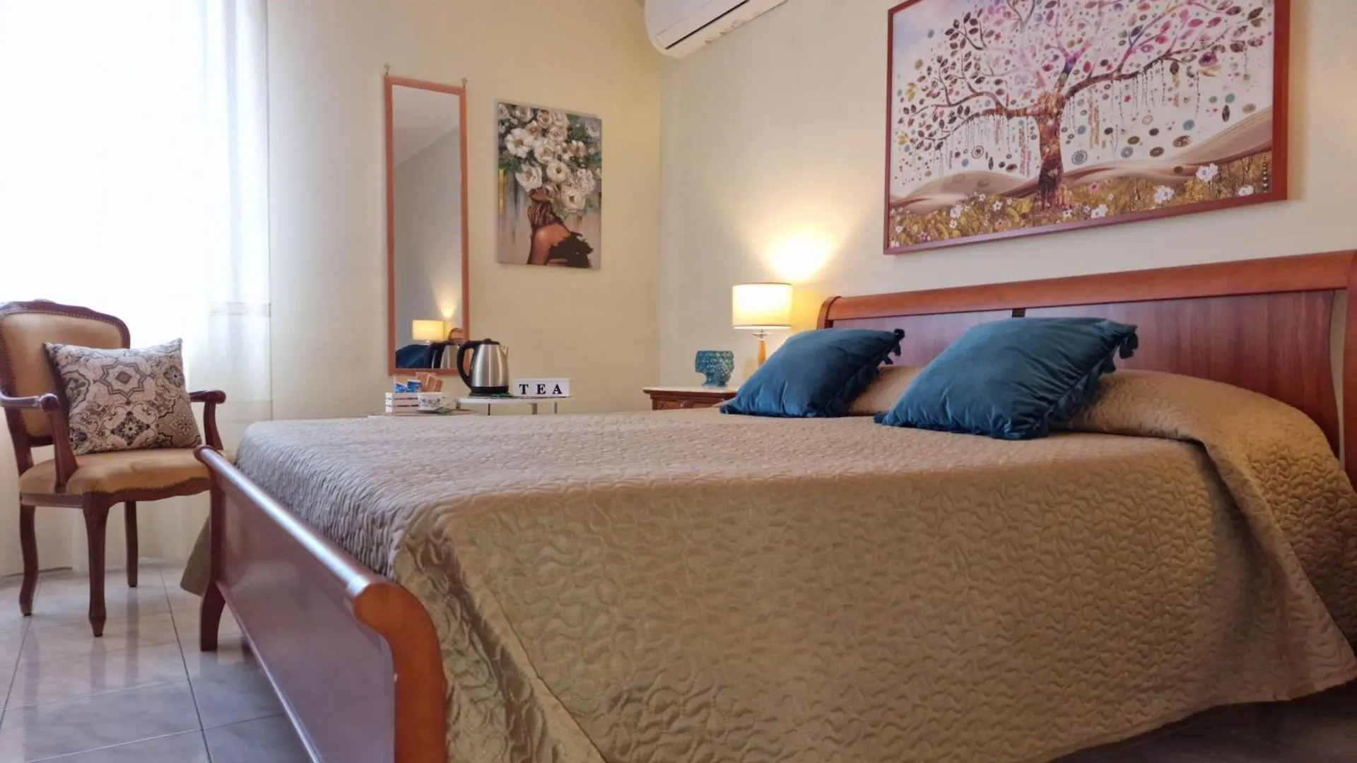 Lorenzo Guest Suite With Free Private Parking-- Cantieri Culturali Palermo Apartment